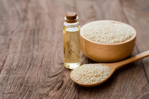 تصویر 1 از روغن کنجد سیاه دانه با عطر طبیعی و کیفیت ممتاز